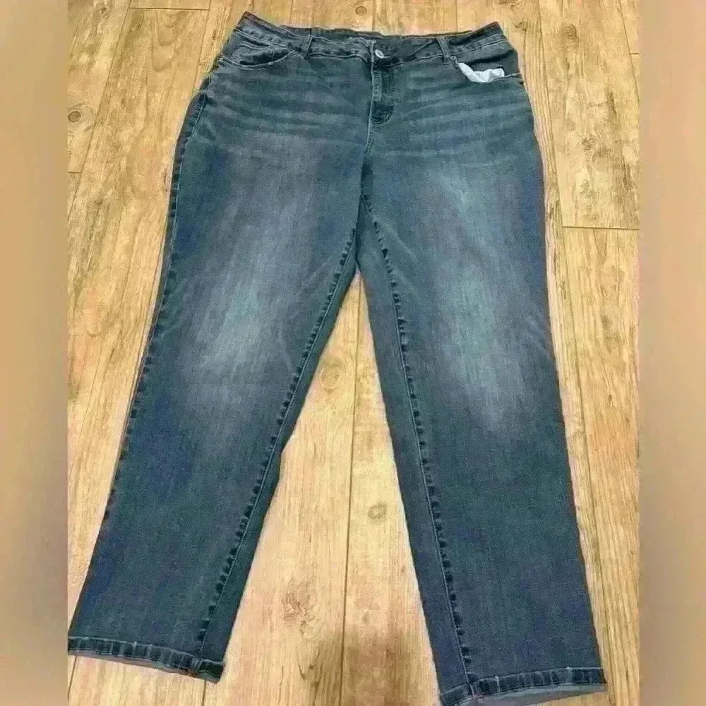 Maurice’s jeans size 20W Regular
